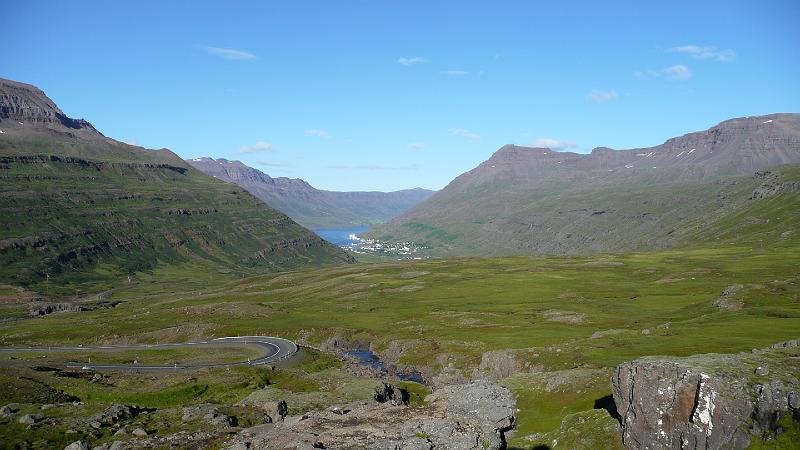 P1040343- Vue de Seydisfjordur.JPG - Vue de Seydisfjordur